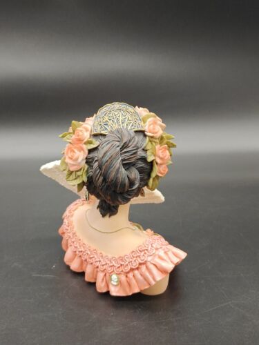 Cameo Girls Martina 1778 LV-90 head vase Evening in Seville 54/1500