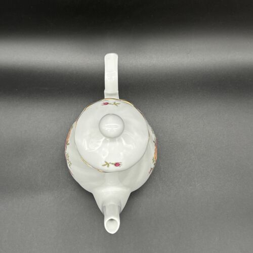 Korona Poland Teapot W/ Creamer and Sugar, Rose Garden Design