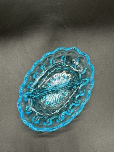 VIntage Hocking Light Blue Fairfield Pattern Divided oval Relish Tray