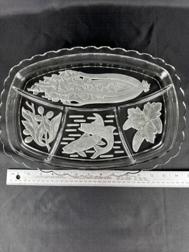 Vintage Tiara Glass Large Rectangular 4-Part Divided Relish Dish Etched/Frost