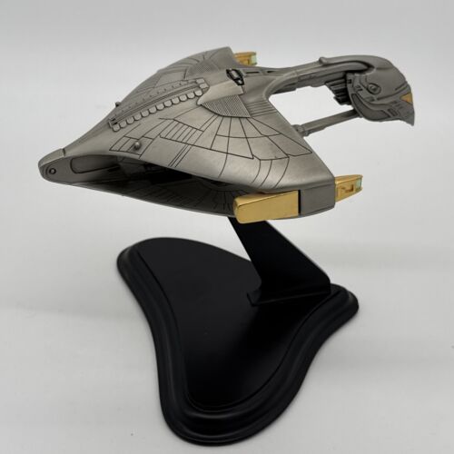 1992 Franklin Mint Star Trek The Next Generation Romulan War Bird Starship Model