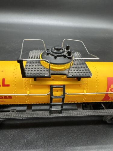 Tanker Car 63282 Shell 0-Scale K-Line Yellow