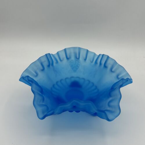 Vtg. Westmoreland Blue Mist Satin Glass Bowl Ruffled Edge Grape Vines 3 Footed