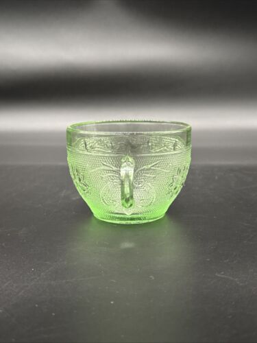 Vintage Tiara Glass Chantilly Green SANDWICH Tea Coffee Cup