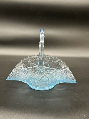 Vintage LE Smith Princess House Ice Blue Bridal Art Glass Basket