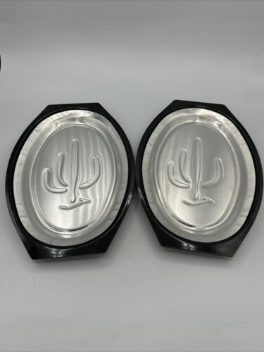 Nordic Ware Serv-A-Sizzler Vintage Steak Fajita Cactus Embossed Plates (2)