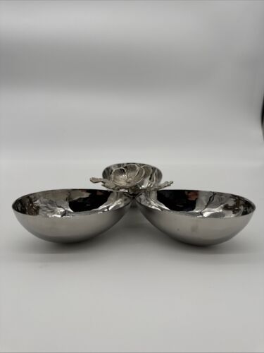 Michael Aram Flower Triple Nut/Candy Dish 3 Arm 8 1/2” Diameter, Excellent