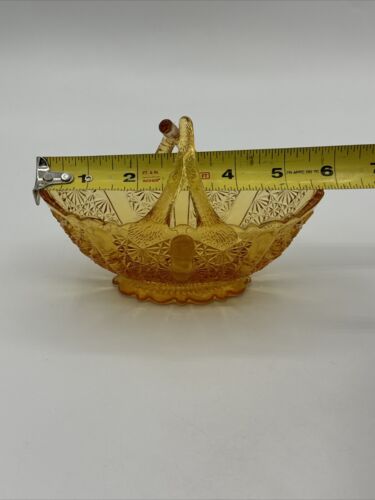 Vintage Fenton amber Glass split handle Basket Button & Daisy