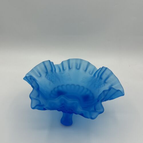 Vtg. Westmoreland Blue Mist Satin Glass Bowl Ruffled Edge Grape Vines 3 Footed