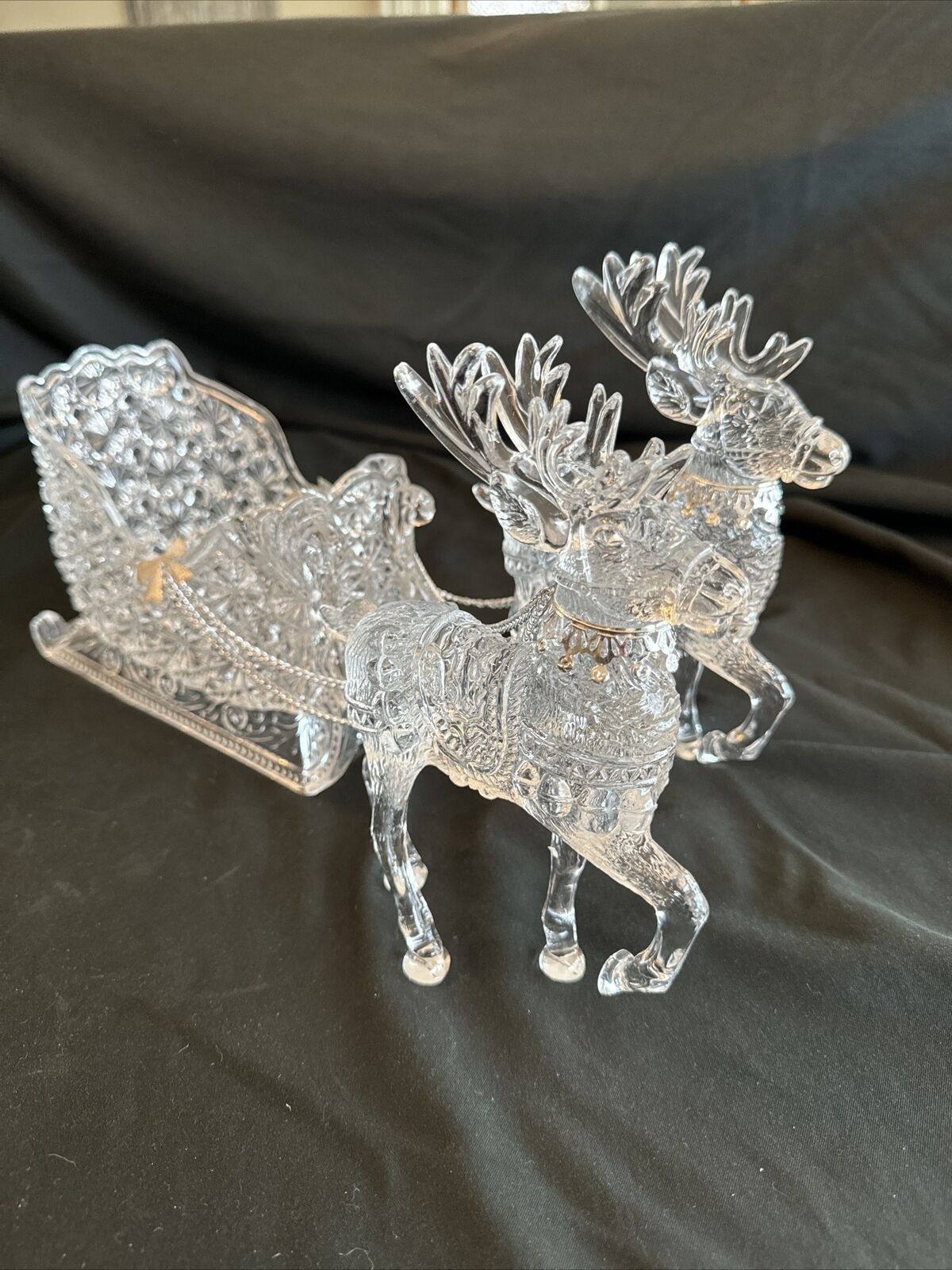 Vtg House of Lloyd Christmas Around World Crystalline acrylic Sleigh & Reindeer