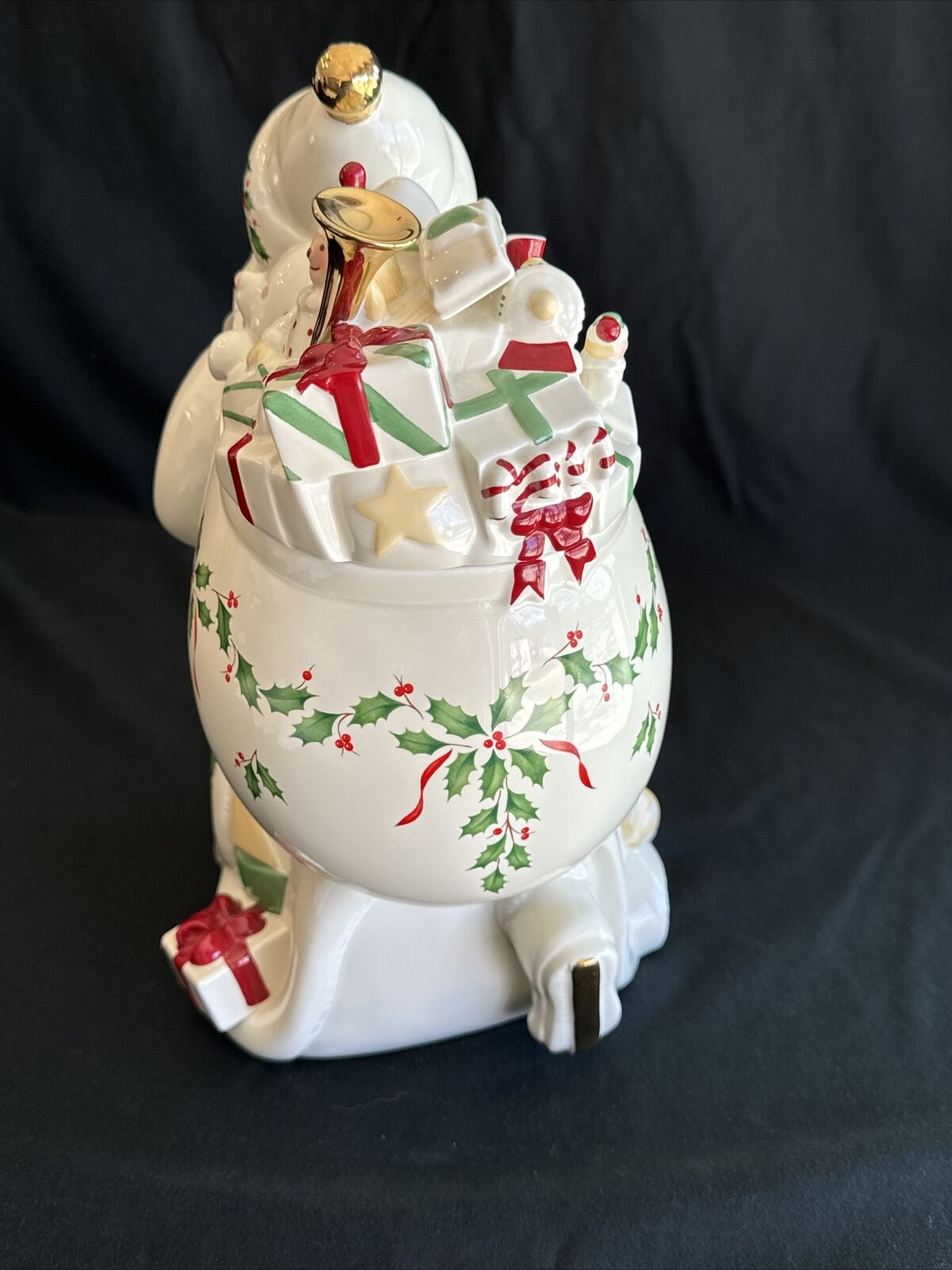 LENOX 13" Holiday Santa w/Toy Sack Cookie Jar Ivory/Holly Christmas Décor in box