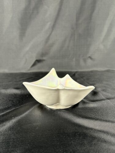 Vintage California Pottery leaf shaped iridescent bowl